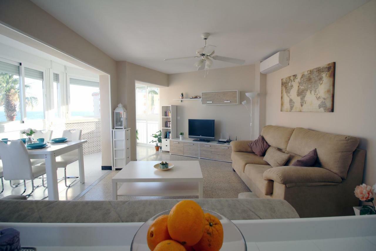 Beach Apartment El Faro Torrox Dış mekan fotoğraf