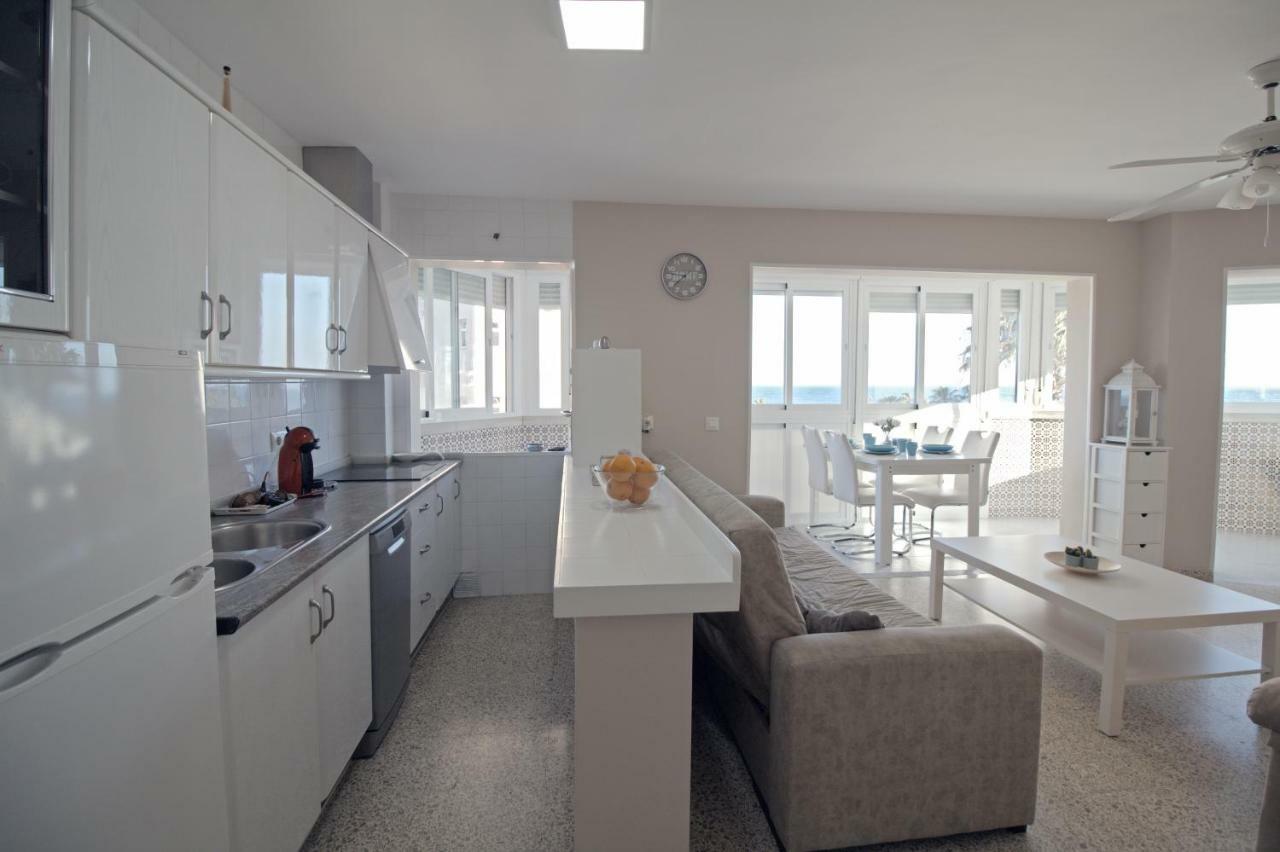 Beach Apartment El Faro Torrox Dış mekan fotoğraf