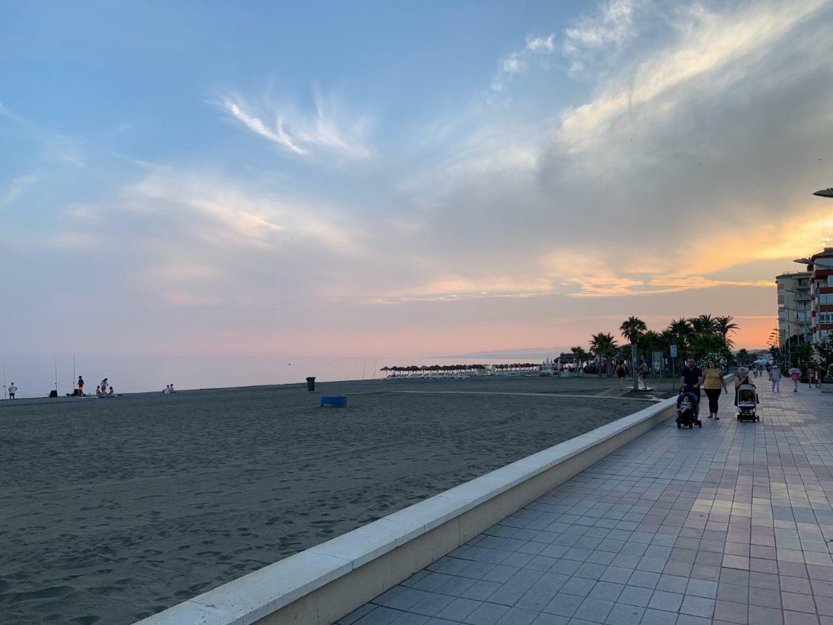 Beach Apartment El Faro Torrox Dış mekan fotoğraf